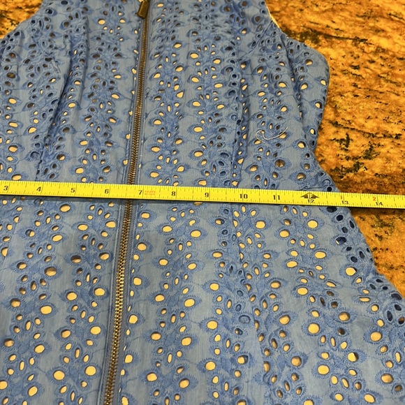 Venus Sleeveless Blue Eyelet Dress - Picture 4 of 9